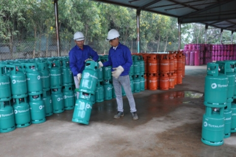 Cẩm nang hướng dẫn cách mở bình ga an toàn và đúng kỹ thuật tại nhà